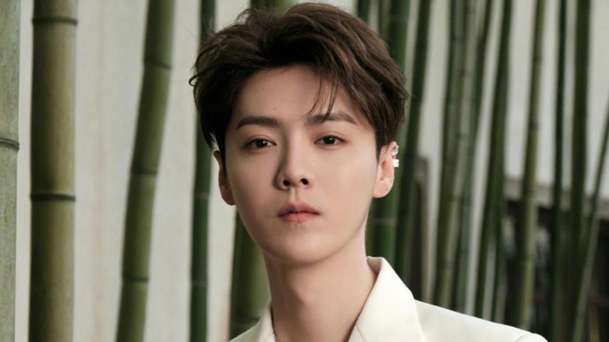 鹿晗要上《披哥5》？粉丝炸锅了！顶流的无奈，过气综艺的挣扎！