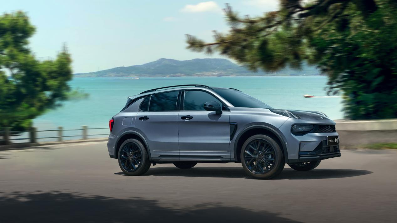 你的全能出行伙伴，领克01焕新版十一月专享价11.98万起