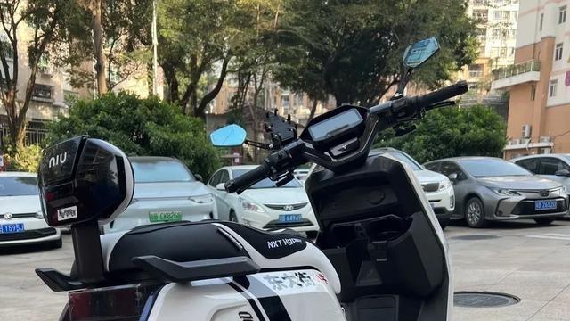 2025年ABS电摩推荐，1万至3万预算区间，5款高性价比车型盘点