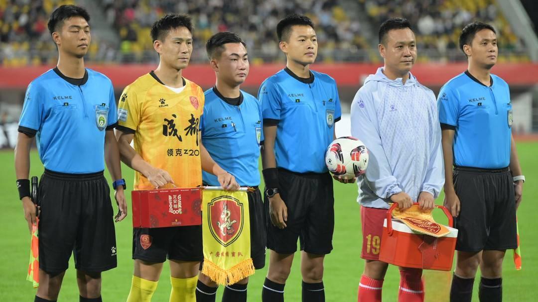 当领克Z20遇上川超四连胜，一场运动潮流的双向奔赴