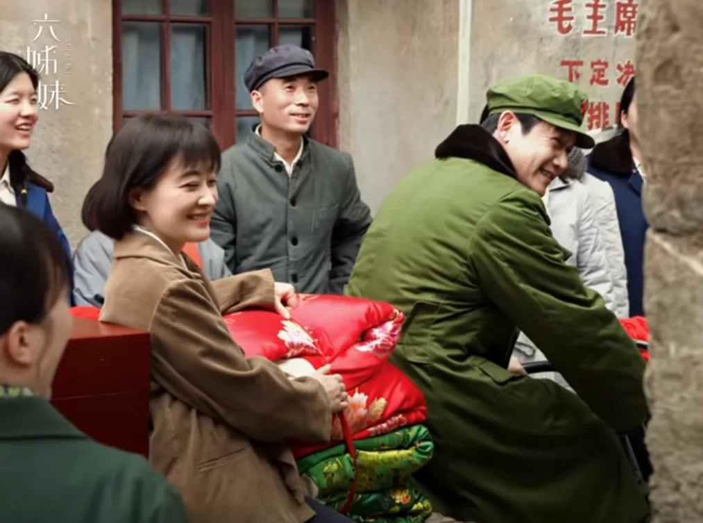 《六姊妹》谁能想到在70年代上门提亲时，只要有一块上海牌的手表，就是求婚礼的顶流配置呀！