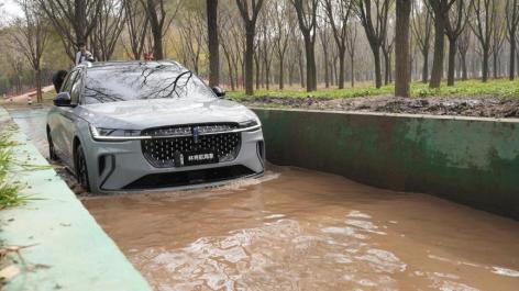 暴雨天也不慌？这场靠谱啊！