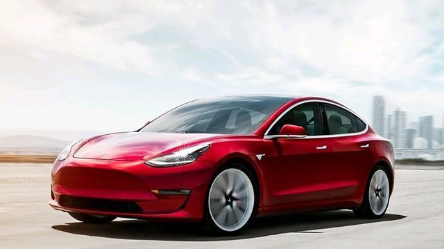 新能源4年巨变：比亚迪始终第一，第二名轮流坐，谁被踢出前十？