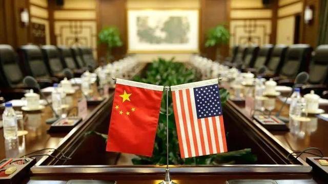 中方偏不上谈判桌，特朗普被逼急，对华态度大变，一点办法都没有