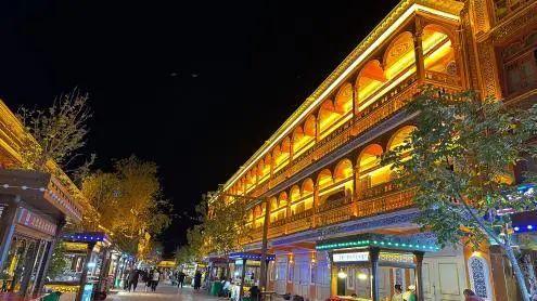 新疆夜市究竟藏着多少惊喜？