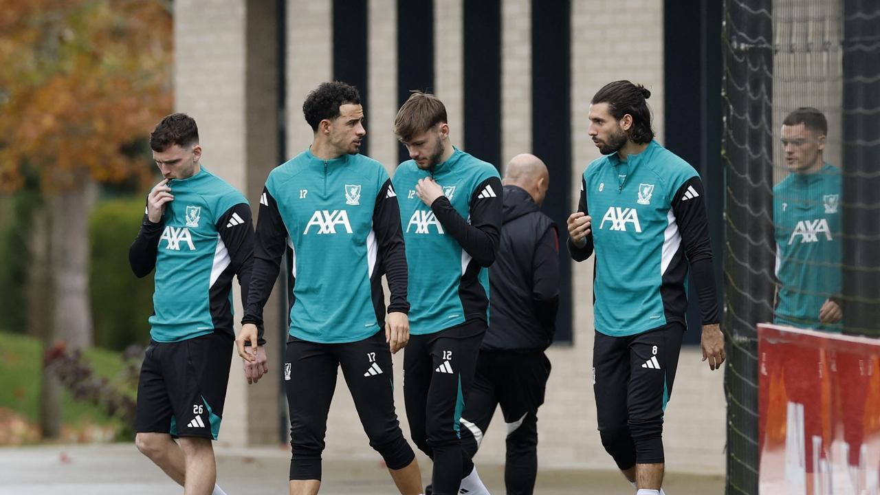 豪门对决：法兰克福与利物浦，危机中的正名之战