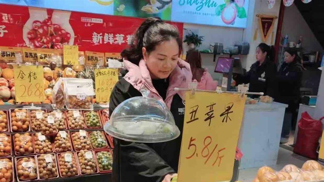 妻子3年替亡夫还债65万