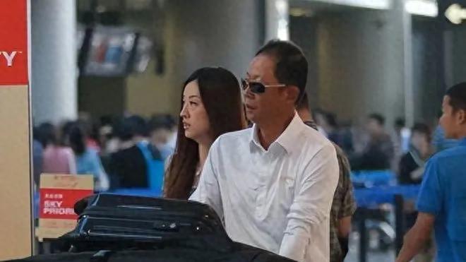 王志文的时尚革命：打破中年男性形象的桎梏