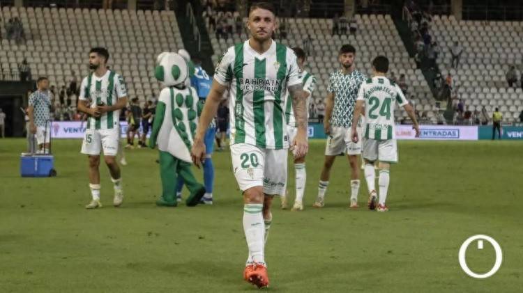 西媒爆料：中超球队盯上西乙锋霸安东尼奥・卡萨斯 谁是潜在下家？