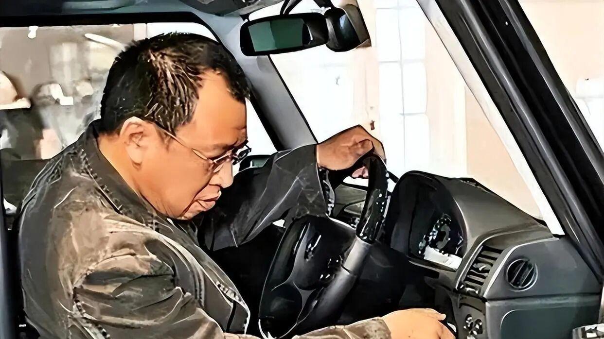 “黄金配角”许绍雄去世，鲁迅是其姑爷爷，叔公参与创立黄埔军校