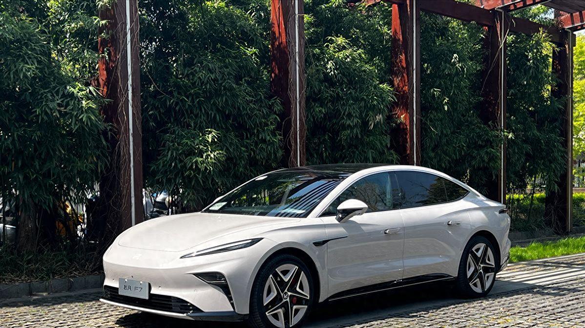 王石成飞凡F7车主，豪华座舱“好评”不断