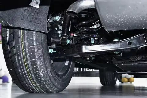 15 万级中型 SUV 新选择：山海 L7PLUS，把 “旅行小房车” 开回家