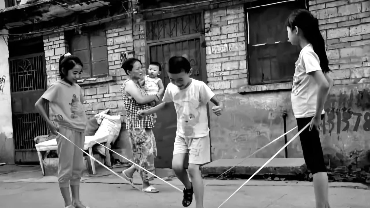 玩” 开始：藏在时光里的快乐与生命的尊重