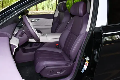 全新深蓝S07“杀疯”了! 630km续航+华为乾崑，真香？