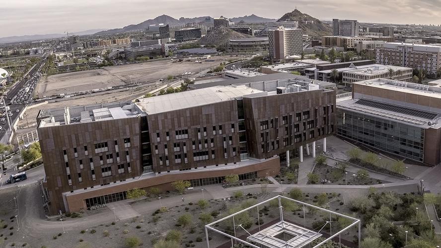 国外高校分享第186期：亚利桑那州立大学-一年拿下美国硕士学位，他靠午休时间完成所有课程