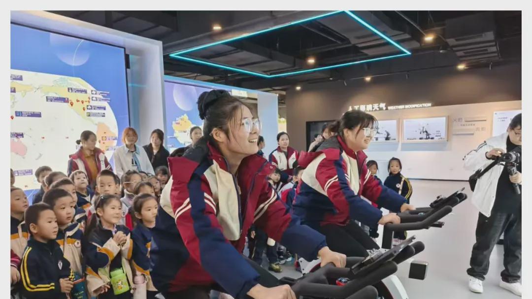 信阳市羊山新区哈敦幼儿园：探索气象奥秘 感受气象万千