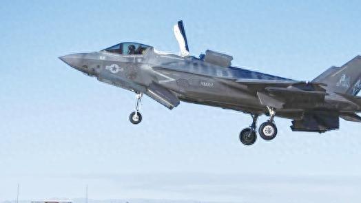 印度反对党：被马斯克形容为垃圾的F-35战机，莫迪为何执意购买？