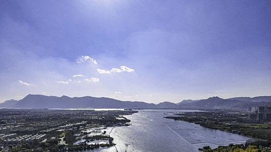 春城昆明：在四季花海中邂逅柔软时光