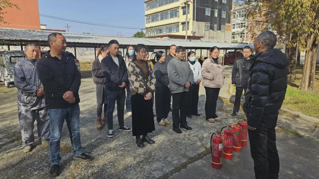 筑牢“防火墙” 安全记心上 华冉公司开展消防安全培训演练