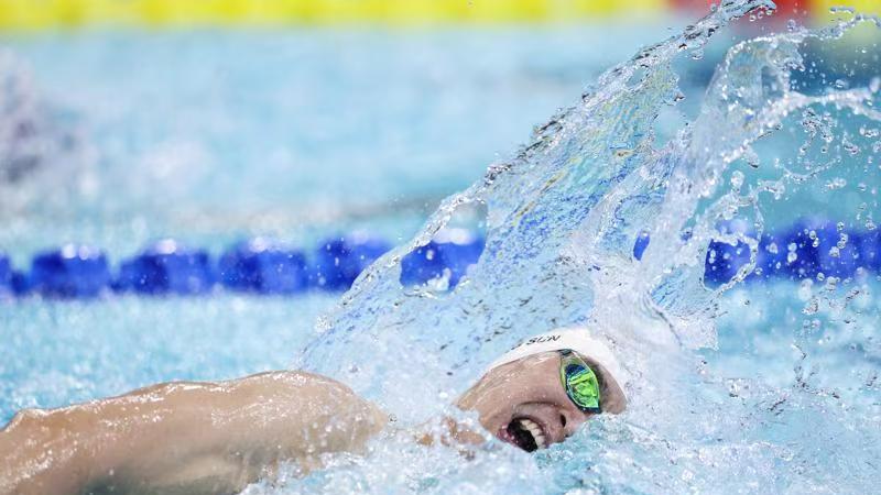 33岁孙杨赛后含泪：'真的游不动了'！老将的坚持让全场起立鼓掌