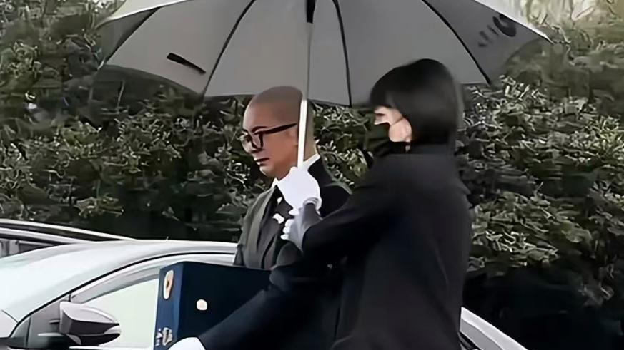 具俊晔为大S打造雕像后，下一步动向引关注