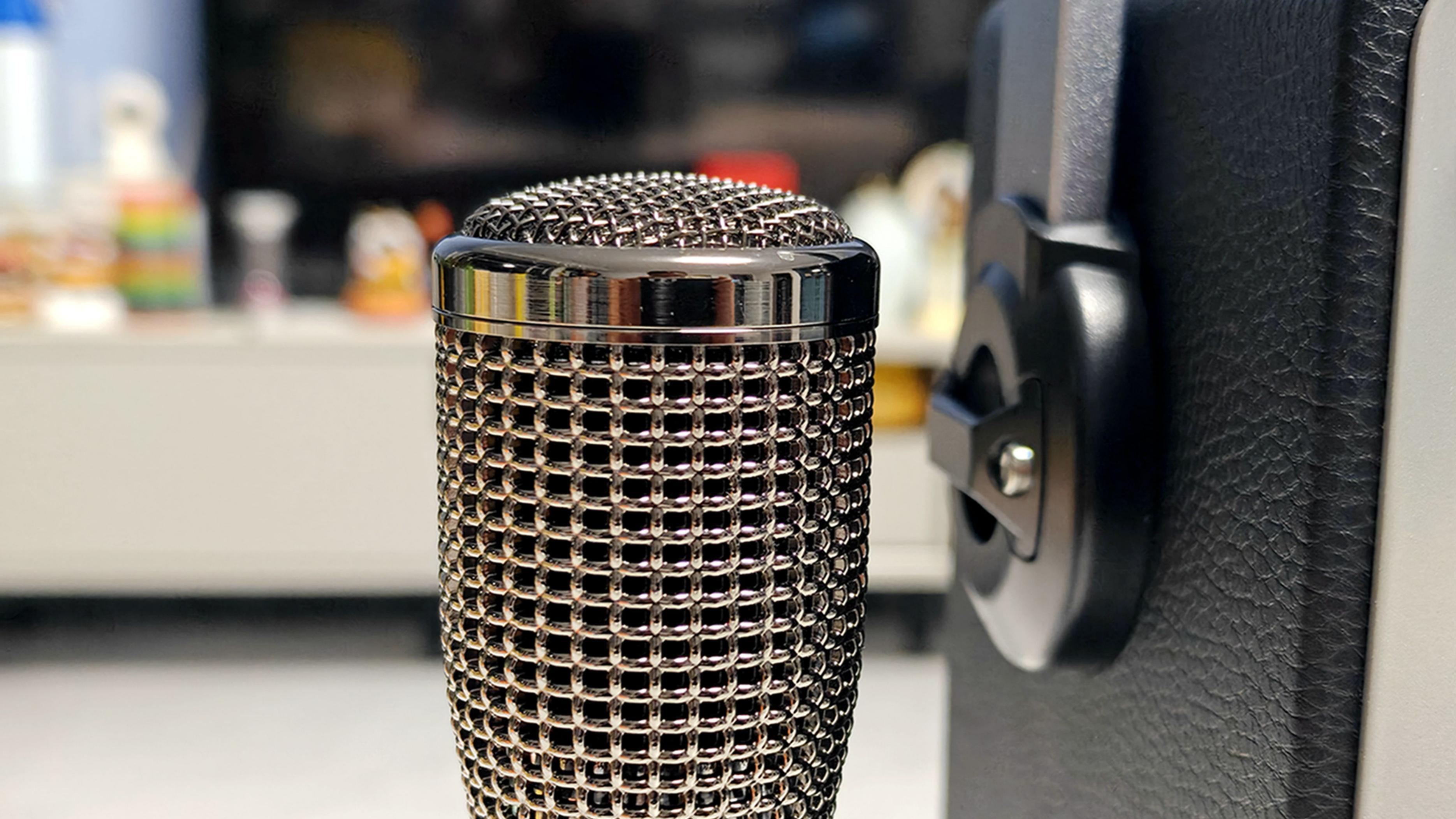 忘词人救星！把移动KTV拎着走，K歌直播一机搞定，雅兰仕K88体验