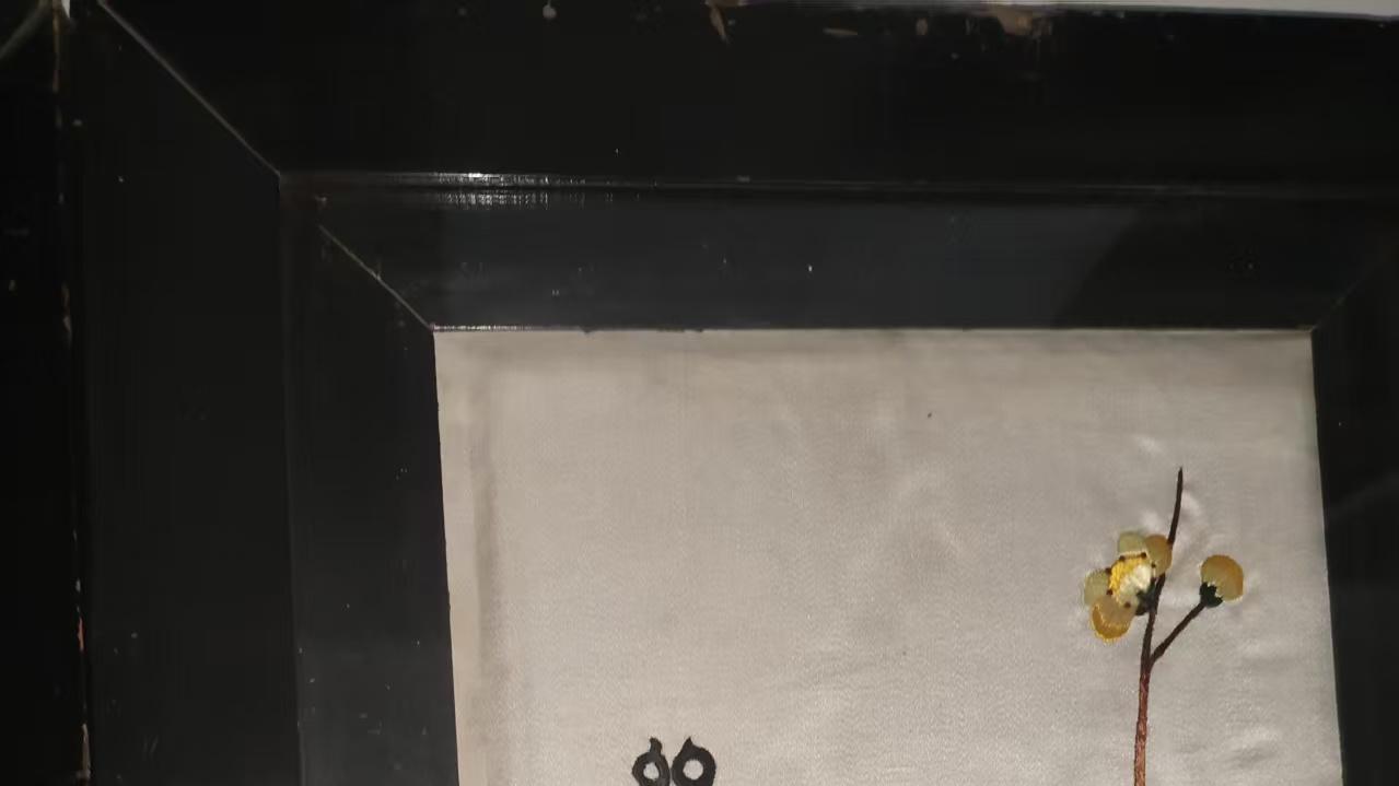 一针一线绣岁月，一纸一笔书乾坤