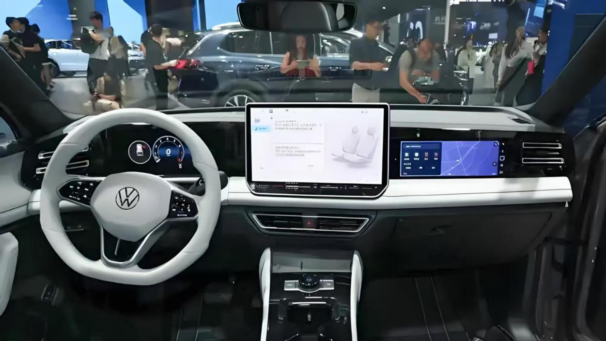 “日耳曼战车”力压“富豪”，动力强、智能和空间还ALL IN