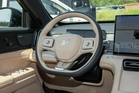 15 万级 “旅行小房车” 混动新标杆？这台 “旅行小房车” 是真能打