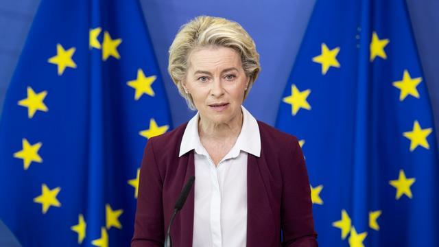 特朗普怎么都没想到：跟王毅谈完，冯德莱恩送美国一句“不可能”