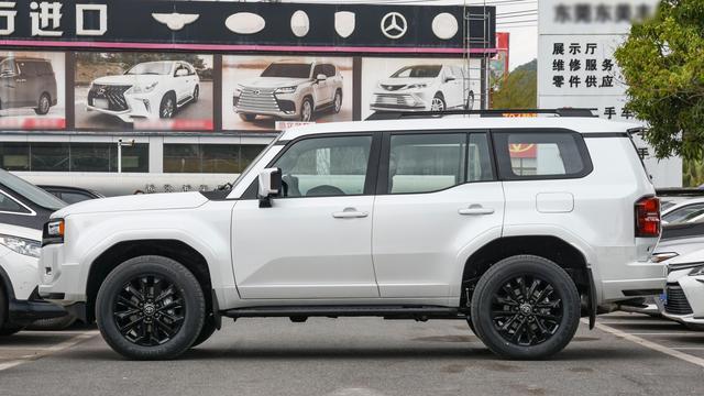 丰田放大招！普拉多加入“价格战“，混动+大降价，能火吗？