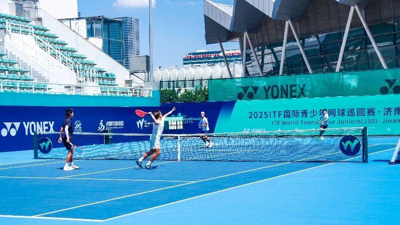 青春网坛热力全开：济南ITF青少年巡回赛双打冠军出炉