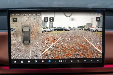 零跑C10纯电605km版：2825mm轴距+全景天幕，五口家庭出行之选