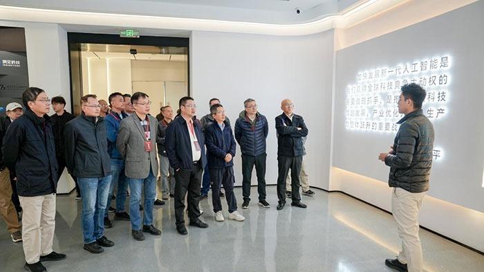 “遇见AI  赋能未来”人工智能创新创业活动成功举办