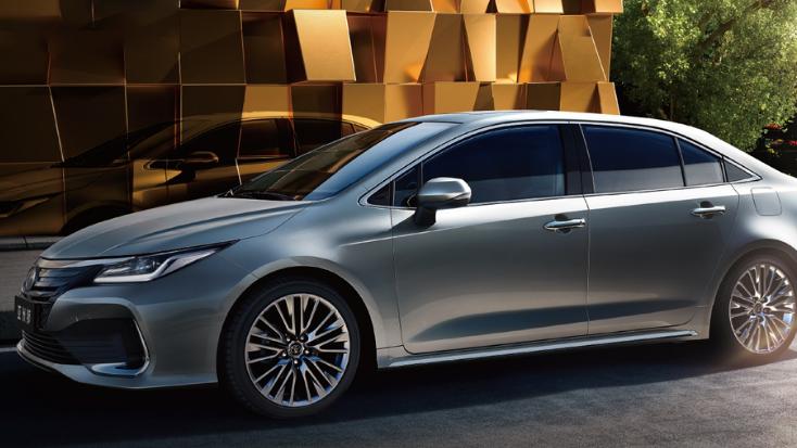 一年没白等，从14万跌到8万多，这车开出去，光听名字就比日产轩逸上档次