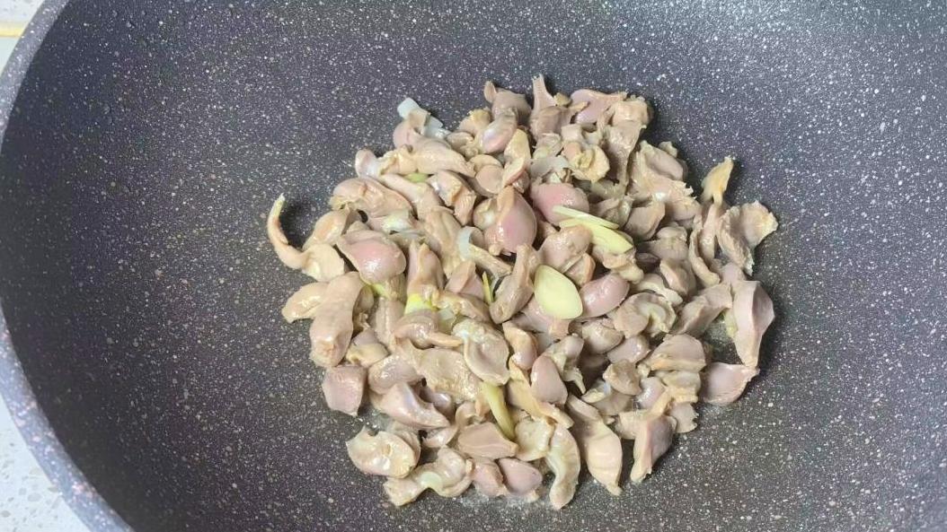 探寻夏季的营养之星：代替鸡肉的惊喜餐桌秘诀