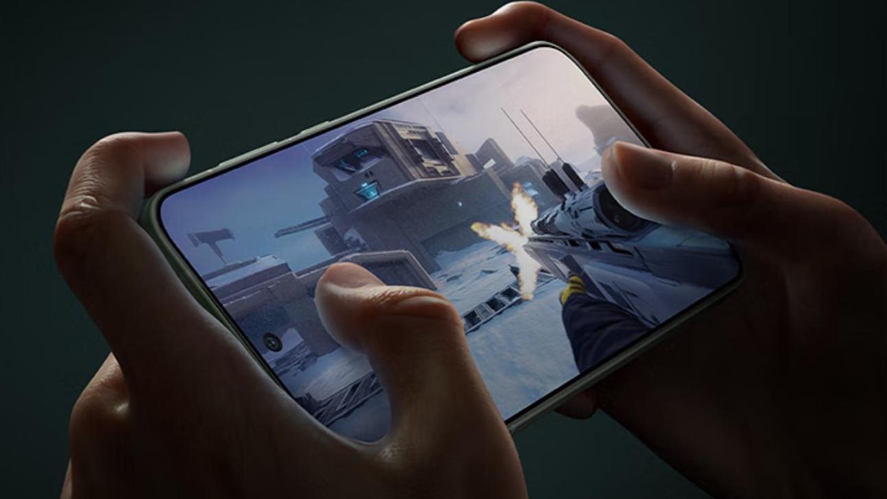 小屏旗舰争霸赛：OPPO Find X8s和小米15谁更胜一筹？