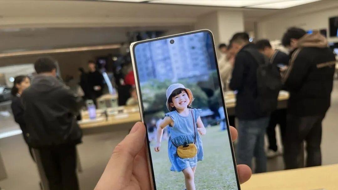 华为Mate X7销量曝光，把黄牛整不会了！