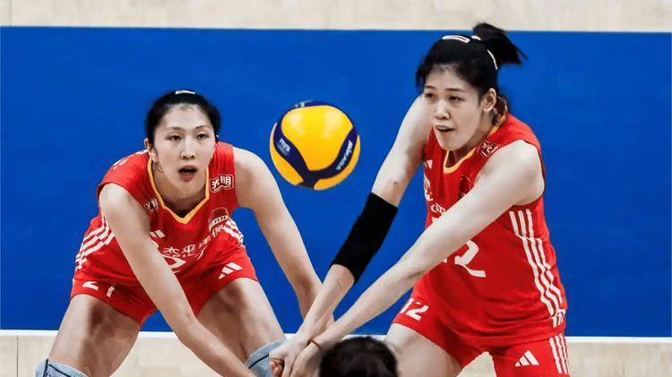 中国女排新集训：朱婷李盈莹缺席，吴梦洁庄宇珊能否扛起大旗？
