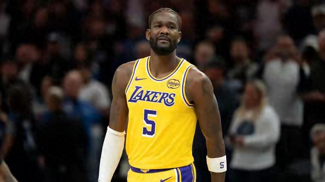 湖人96-119惨败火箭，东契奇砍25+5+7，范德彪11+5+2