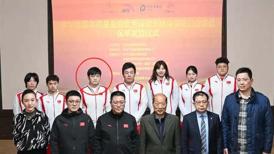 28岁樊振东获终身保障！60岁后每月可领6000元，安踏做了件大好事