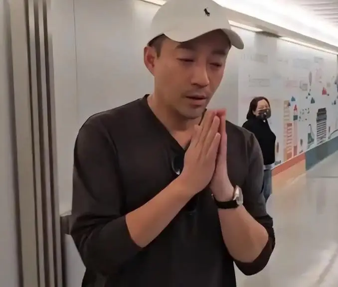 48岁大S离世，想不到最亲的人却最冷漠