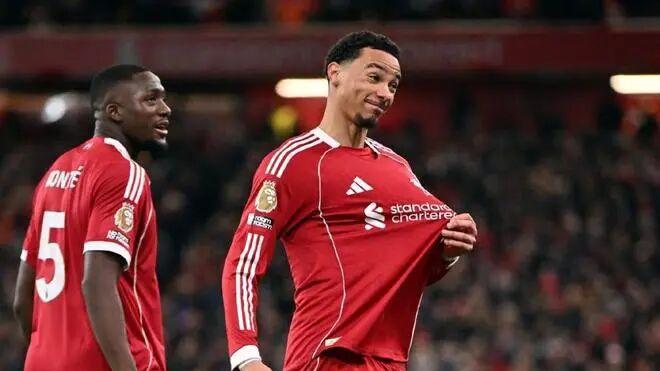 夏窗最佳引援诞生！23岁神锋15场独造8球，比肩苏神指日可待