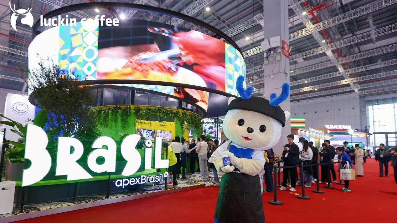 进博会观察：瑞幸咖啡多国馆联动，中国品牌全球化进阶新路径