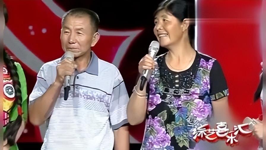 王二妮22岁成名，放弃百万年薪嫁农村小伙，如今带妹妹做公益