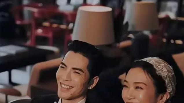 萧敬腾与林有慧约会被偶遇，妈妈陪儿子画面温馨瞬间惹人羡！