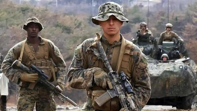 晴天霹雳！美方考虑从半岛撤军？韩国一听美军要走，马上惊恐万分