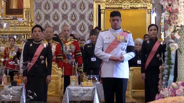 泰王召回诗妮娜贵妃，苏提达只能强颜欢笑，简直就是现实版甄嬛传