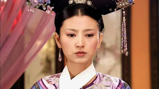 甄嬛可比华妃会利用人