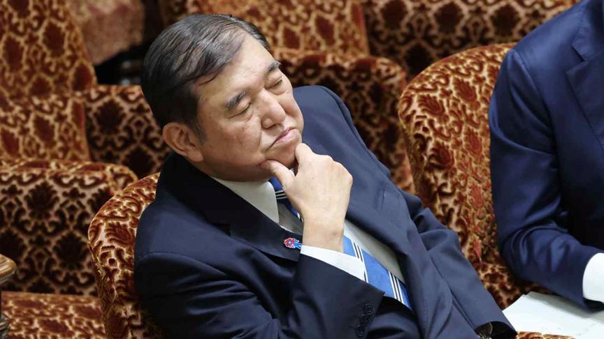 中日外交博弈现戏剧性转折：王毅"跨代对话"破局东京变卦